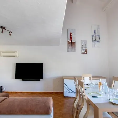 Maison De Vacances Conviviale Proche De La Mer Villa