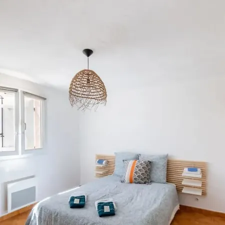 Maison De Vacances Conviviale Proche De La Mer Six-Fours-les-Plages